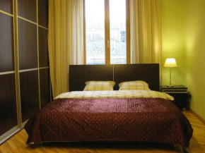 2 bedroom Old town apartment with mezzanine